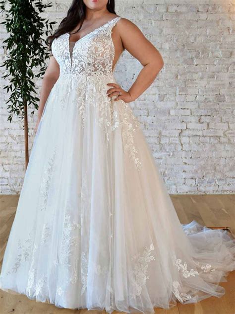 Mariage 10 robes de mariée grande taille super jolies