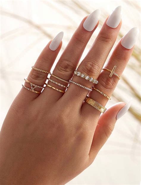 Set Of 8pc Dainty Gold Rhinestone Rings Women S Stackable Etsy