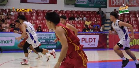 Magis Eagles Escape Cit U Stretch Winning Streak To Games Cebu