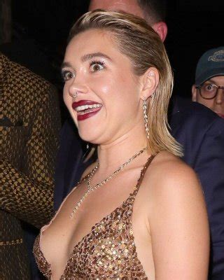 Florence Pugh Nude Porn Pictures XXX Photos Sex Images PICTOA