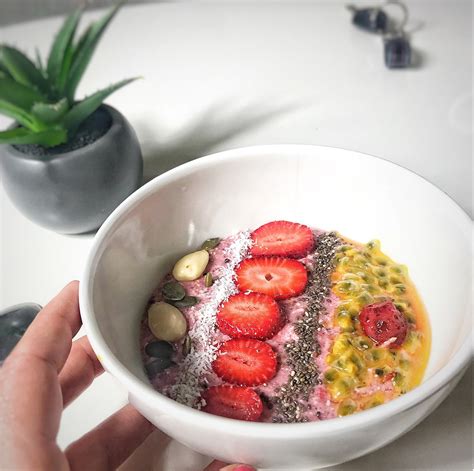 Smoothie Bowl Pour Un Petit D Jeuner Quilibr Blog De Recettes De Saison