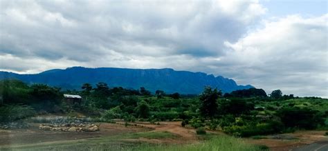 MALAWI: Zomba | Africanlanders