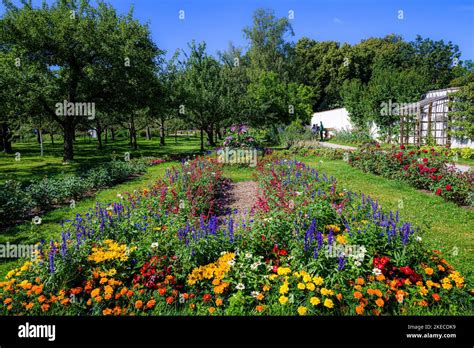 Court Garden, Palace Park, Dachau Castle, Dachau, Upper Bavaria, Bavaria, Germany Stock Photo ...