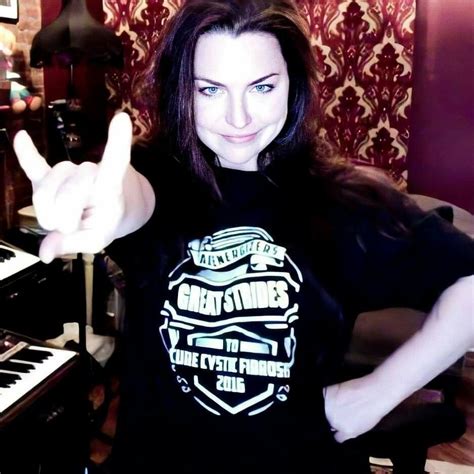 Pin By Debbie On Amy Lee Ev Amy Lee Amy Lee Evanescence Evanescence