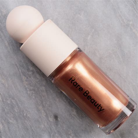 Rare Beauty Flaunt Positive Light Liquid Luminizer Highlight Review