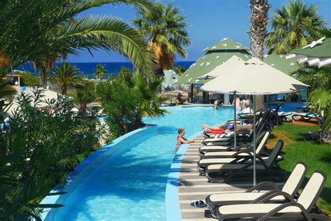 Starbeach | AllinCrete Travel Guide for Crete