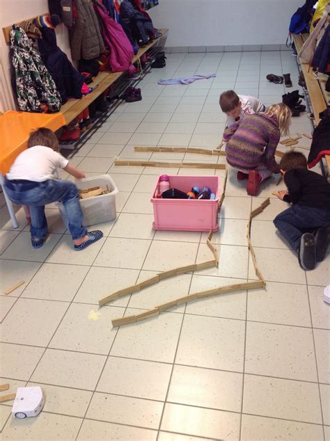 D Fi N Construis Un Parcours Des Robots En Classe