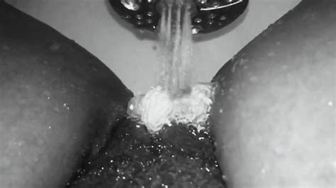 Ebony Masturbating With Showerhead