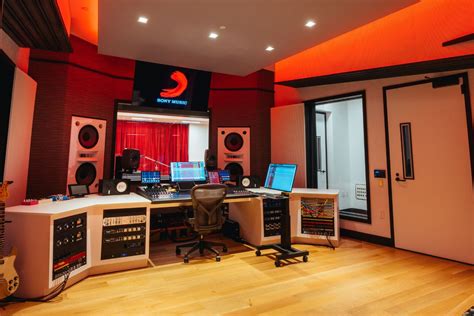 Tutustu 44 Imagen Sony Recording Studio Abzlocal Fi