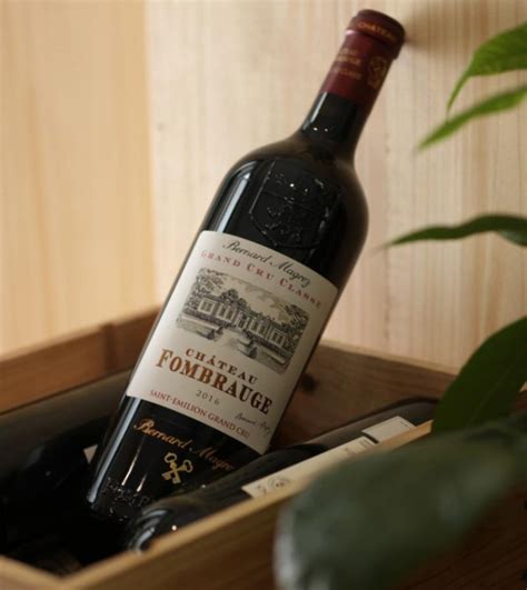 Rượu vang Chateau Fombrauge Saint Emilion Grand Cru Vương Quốc Rượu