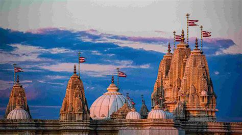 Hinduism: Major Beliefs, Origin & History - Hindu Vichar