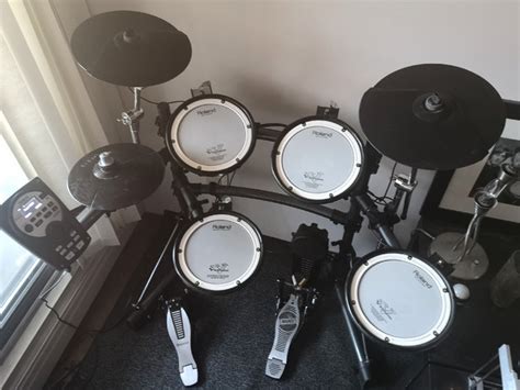 Roland upgraded electronic drum set | Drums & Percussion | Calgary | Kijiji