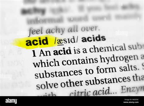 Highlighted English word "acid" and its definition in the dictionary ...