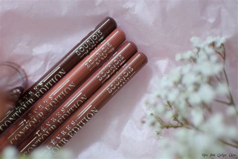 En plus des quatre teintes ajoutées à la Nude Collection de Bourjois il y a 4 crayons pour les