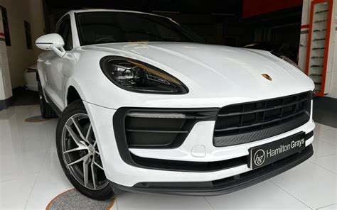 Porsche Macan T Pdk Wd As New In Carrara White Metallic