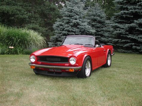 Triumph TR6 Slightly Modified Triumph Tr6 Triumph Cars Pontiac Cars