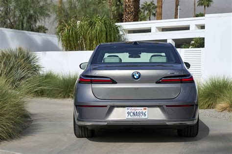 Bmw I Looks Subtle In Oxide Grey