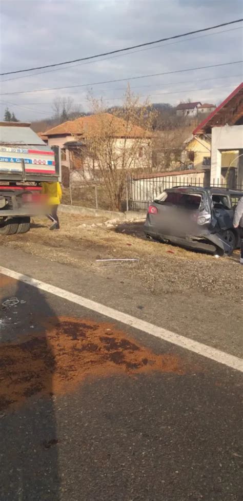 V Lcea Accident Rutier N Localitatea Mih E Ti Gazeta De Sud