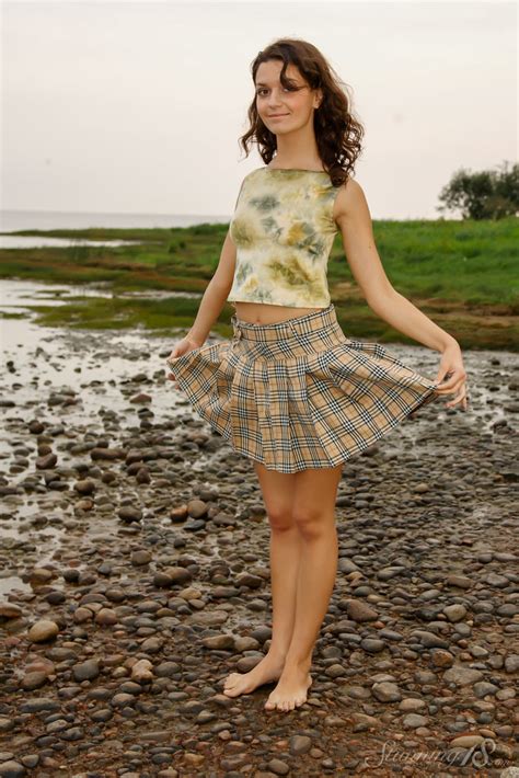 Roza A Nude Pictures Rating