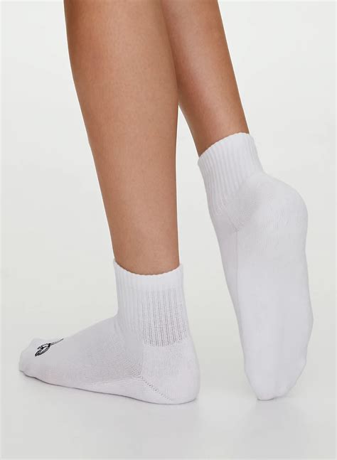 Tna BASE ANKLE SOCK Aritzia CA