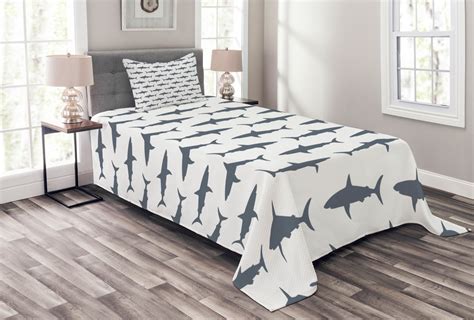 Ambesonne Shark Quilted Bedspread Set 2 Pcs Swimming Wild Fishes Twin