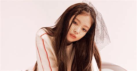 Động thái đầu tiên của công ty khi ảnh nude của Jennie bị phát tán Báo Dân trí