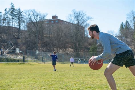 Intramural Sports - Syracuse University