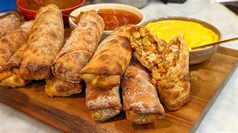 Spicy Sweet And Sour Egg Rolls And Hoisin Peanut Dipping Sauce Rachael Ray Recipe Rachael