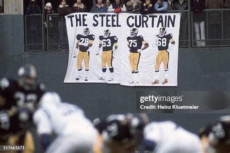 413 Pittsburgh Steelers Steel Curtain Stock Photos, High-Res Pictures, and Images - Getty Images