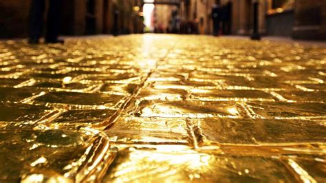 Walking On Gold Streets As Israelite Royalty Youtube