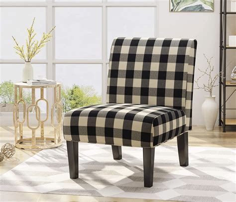 Buffalo Plaid Home Decor You Ll Fall In Love With Fun Happy Home