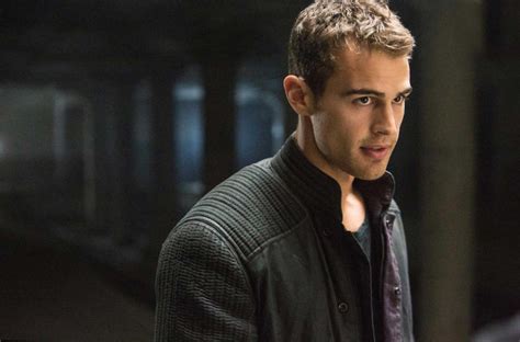 Theo James Net Worth - Salary, House, Car