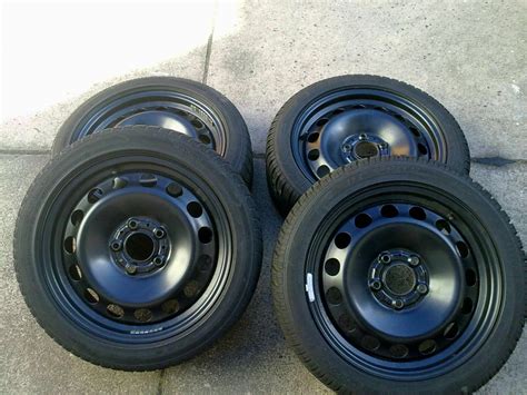 BMW Winterkompletträder 205/50 R17 auf Stahlfelgen, 5x120 : Biete