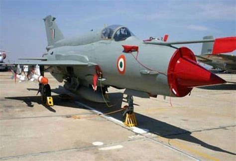 राजस्थान हनुमानगढ़ में एयरफोर्स का Mig 21 क्रैश घर पर फाइटर जेट गिरने