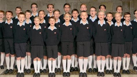 Les Petits chanteurs à la Croix de bois en concert à léglise Saint