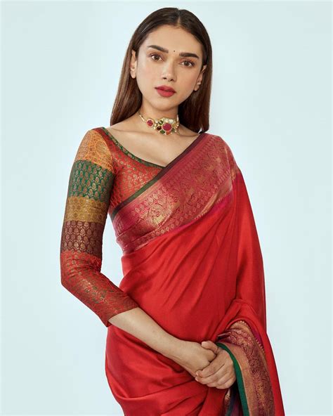 Aditi Rao Hydaris Crimson Gaurang Shah Silk Sari Is A Bridal Trousseau