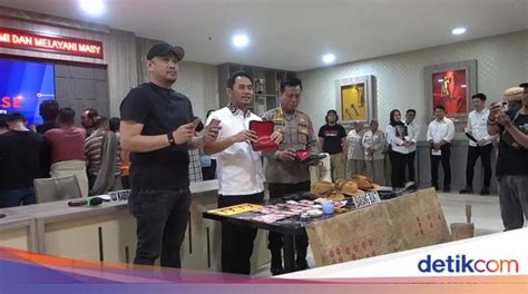 35 Pelaku Judi Sabung Ayam Di Torut Ditangkap Omzet Taruhan Tembus Rp 1 M