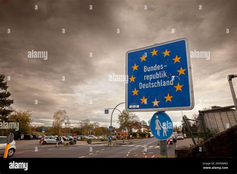 Picture Of The Roadsign Indicating The Entry In Germany A Standard