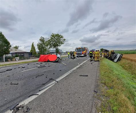 Dolno L Skie Tragiczny Wypadek Na Drodze Krajowej Nr Pod Rod