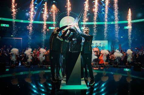 League Of Legends Lec Season Finals Teams Schedule Live Results