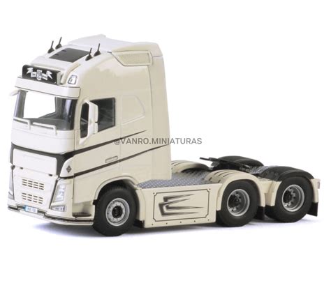 Cami N Volvo Fh Globetrotter Xl Wsi Models Vanro Miniaturas