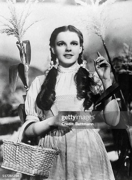 409 Judy Garland Wizard Of Oz Photos And High Res Pictures Getty Images