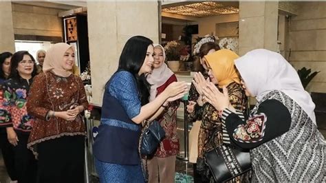 6 Potret Annisa Pohan Setelah Satu Bulan Jadi Istri Menteri