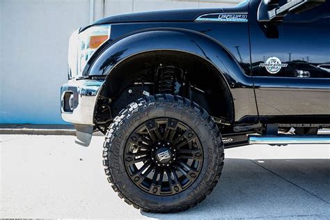 6 Inch Pro Comp Lift Get The Ultimate Off Road Experience