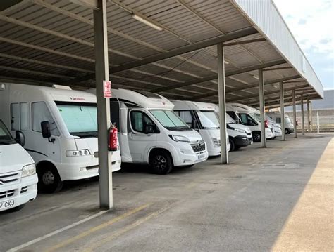 Parking de autocaravanas Guía para elegir el correcto