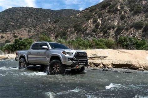 Defensa Delantera Toyota Tacoma Body Armor Raptor X