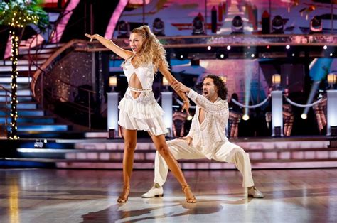 Zara McDermott dazzles in white as she makes Strictly debut dancing cha-cha-cha | The Irish Sun