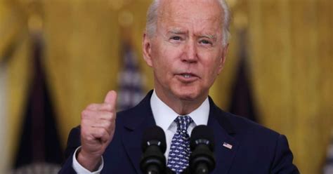 Biden busca fortalecer democracia mundial cúpula em dezembro