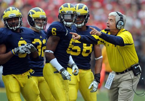 Michigan Defensive Coordinator Greg Robinson Talks 3 3 5 Defense