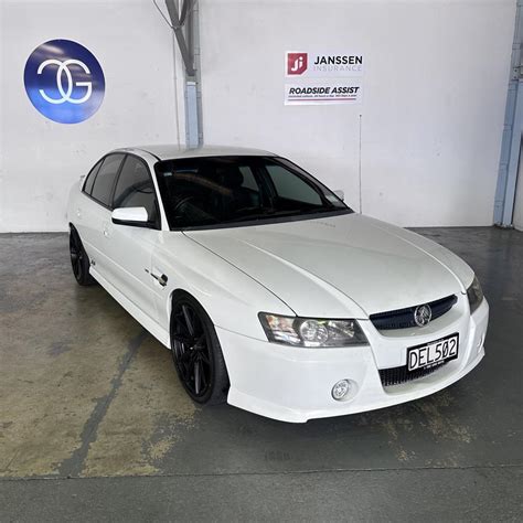 2006 Holden Commodore - CarPow Car Loans Quick and Easy